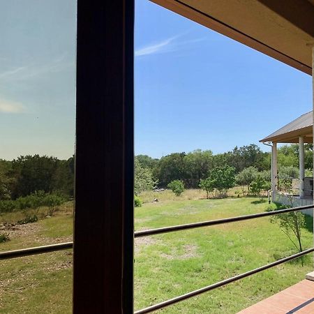 Villa Scenic Hill Country Retreat - Rhino Ranch New Braunfels Esterno foto