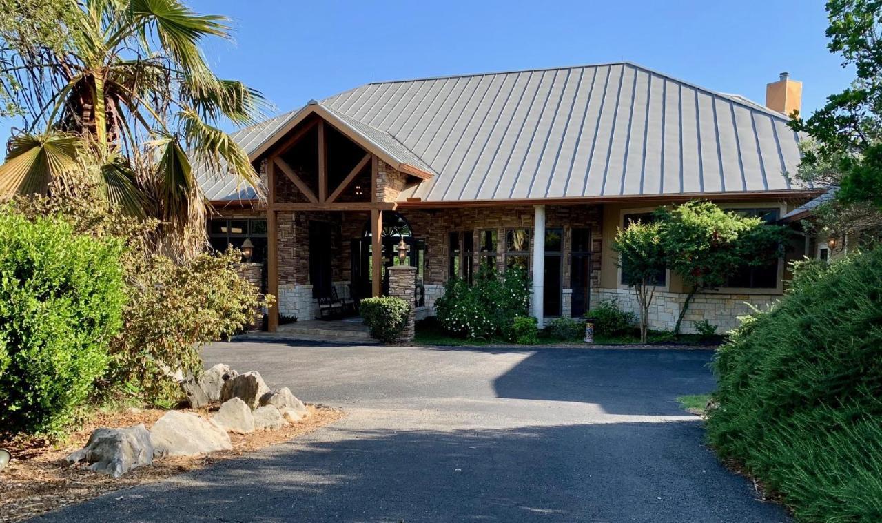 Villa Scenic Hill Country Retreat - Rhino Ranch New Braunfels Esterno foto