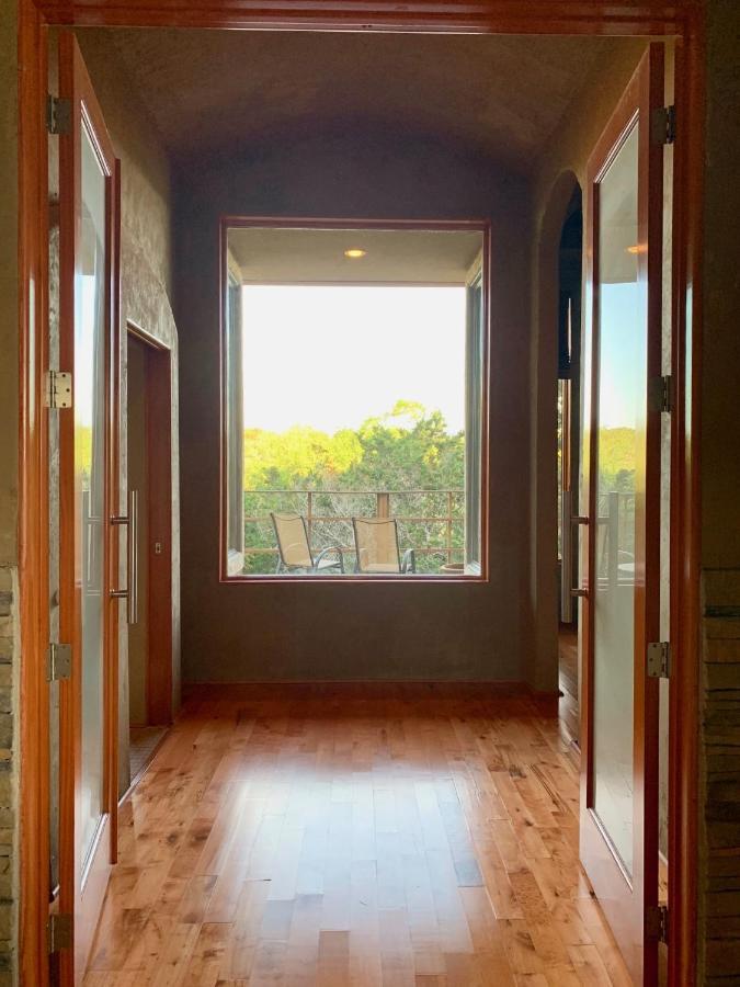 Villa Scenic Hill Country Retreat - Rhino Ranch New Braunfels Esterno foto
