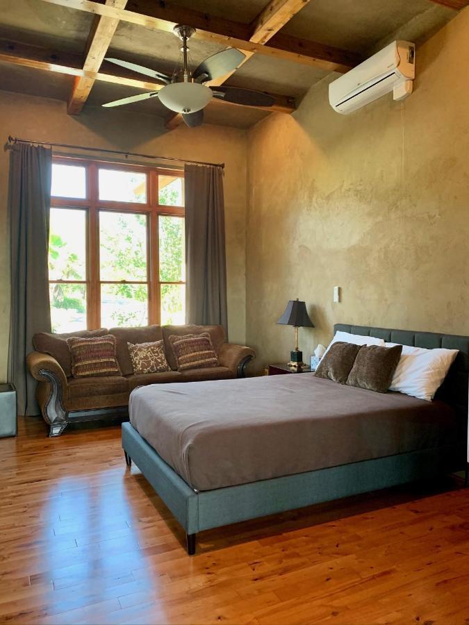 Villa Scenic Hill Country Retreat - Rhino Ranch New Braunfels Esterno foto