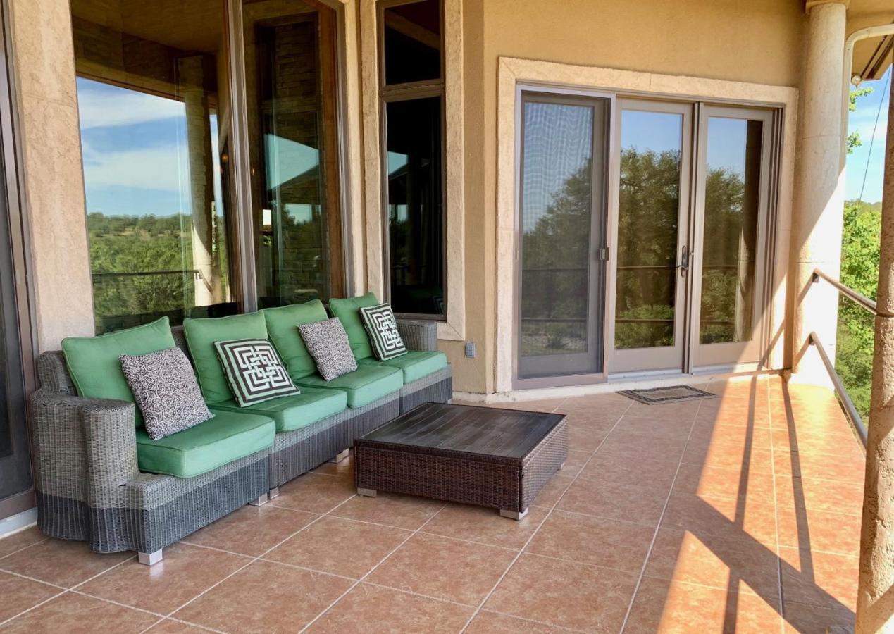 Villa Scenic Hill Country Retreat - Rhino Ranch New Braunfels Esterno foto