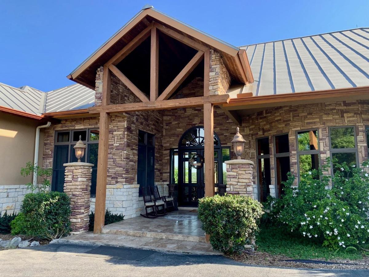 Villa Scenic Hill Country Retreat - Rhino Ranch New Braunfels Esterno foto