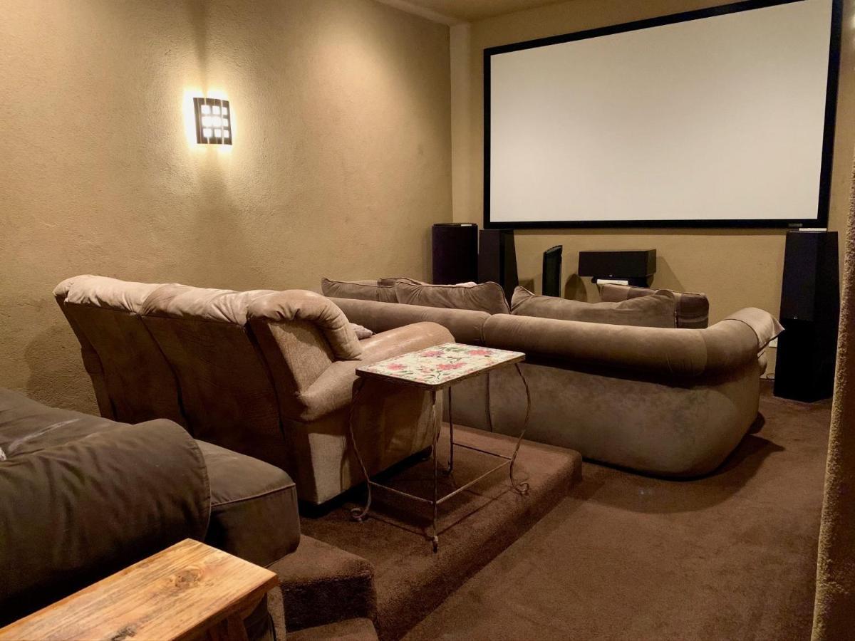 Villa Scenic Hill Country Retreat - Rhino Ranch New Braunfels Esterno foto