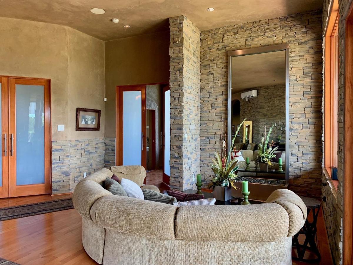 Villa Scenic Hill Country Retreat - Rhino Ranch New Braunfels Esterno foto